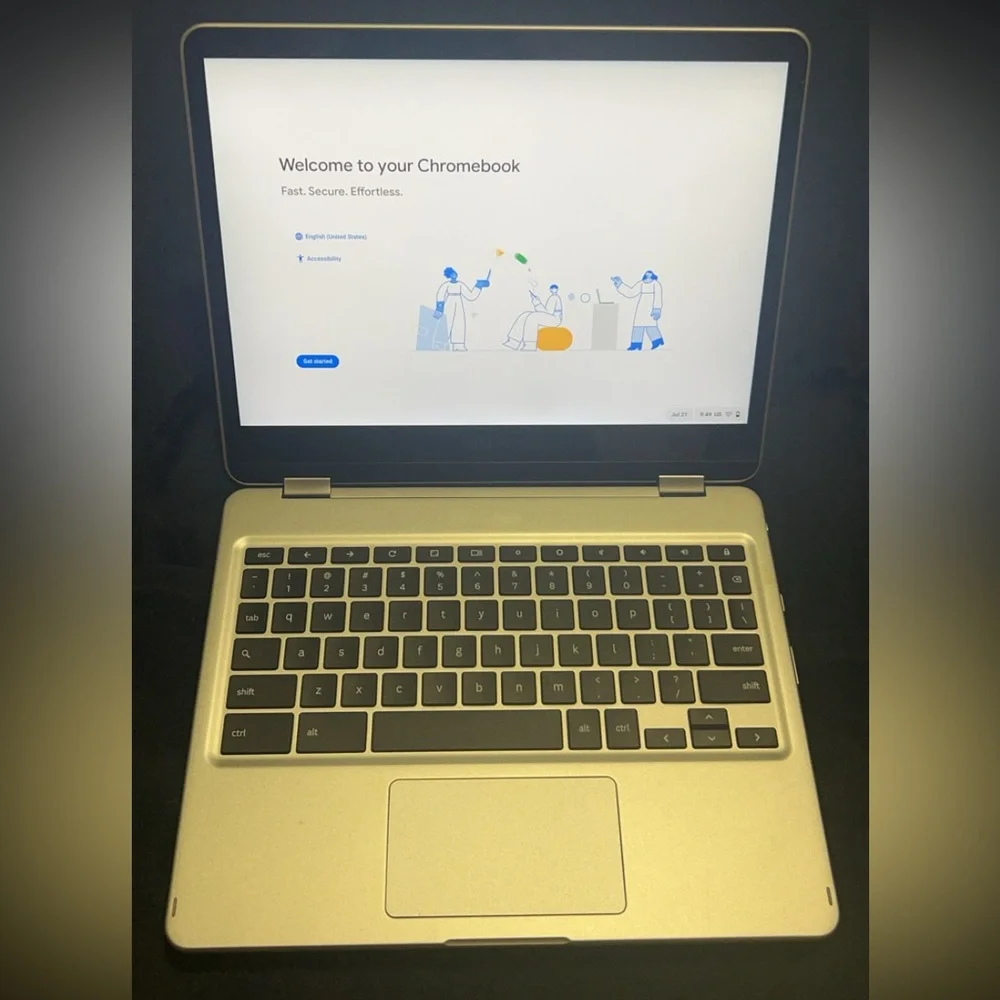 Chromebook Plus XE513C24-K01US